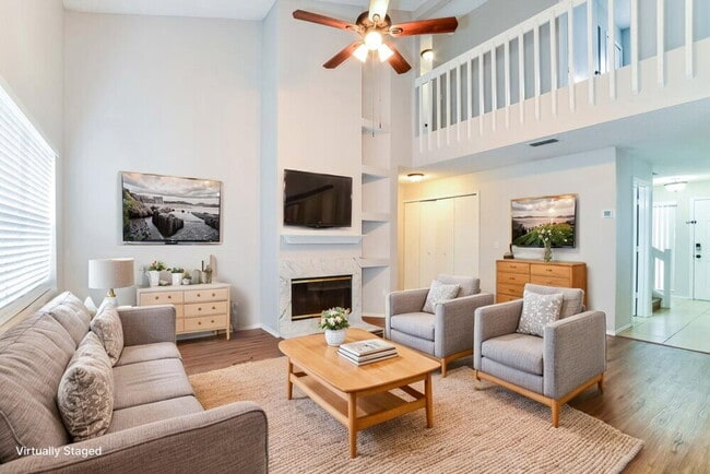 Building Photo - 11184 Cypress Leaf Dr