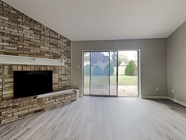 Foto del edificio - 25311 Mill Pond Ln