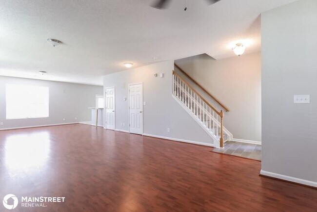 Building Photo - 1048 Megan Cross Ln, Kernersville, NC 27284