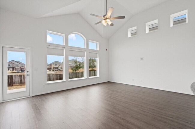 Building Photo - 5417 Bellissima Way