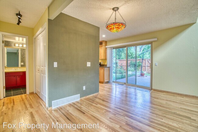 Building Photo - 4 br, 1.5 bath House - 4438 Driftwood Place