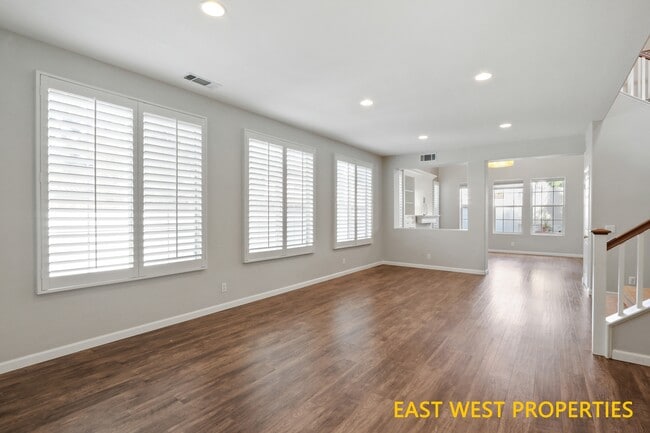 Building Photo - 2945 Schwendeman Ave