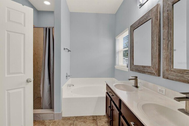 Building Photo - 3851 Wood Thrush Dr