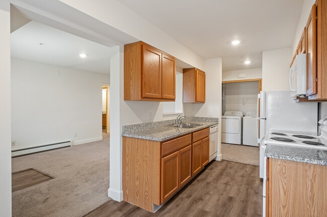 Building Photo - Coopers Landing Apartments