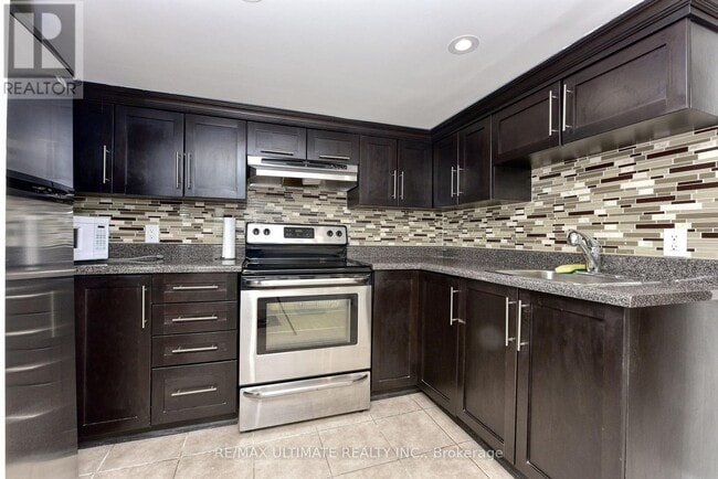 Building Photo - 9 Southview Ave