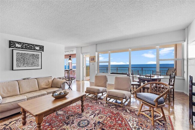 Foto del edificio - 601 Longboat Club Rd