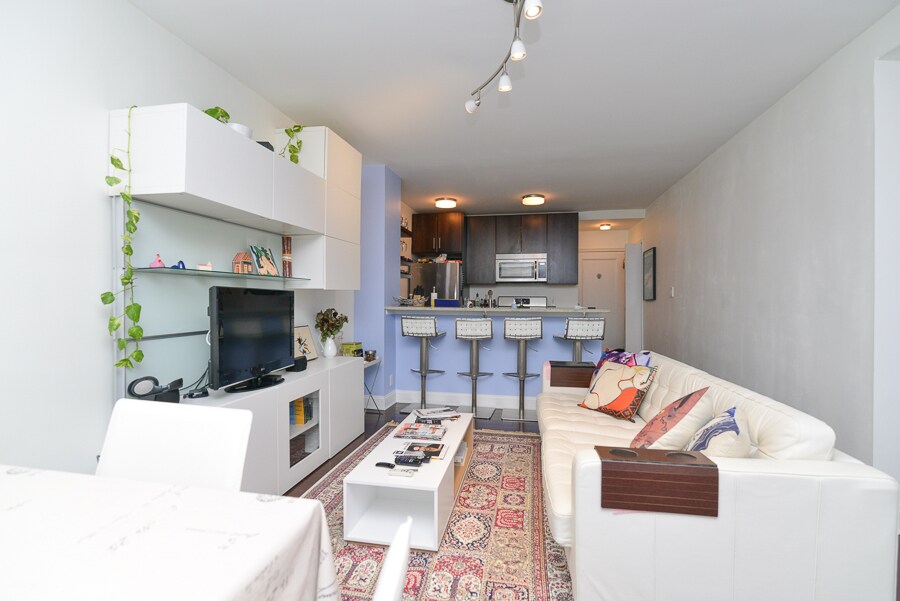Foto principal - 2339 40th Pl NW