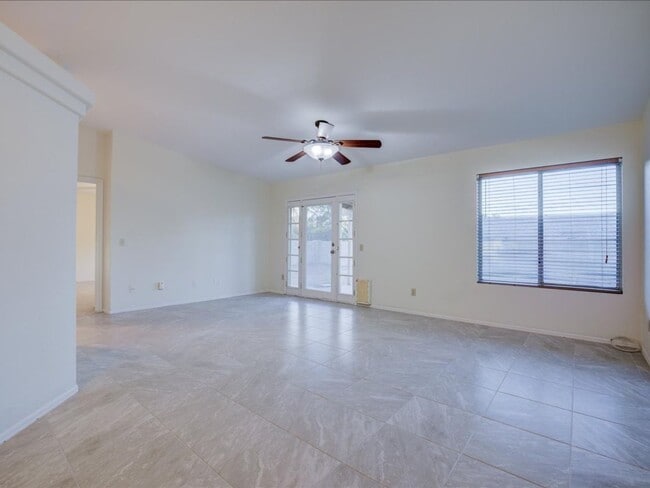 Building Photo - Spacious 3-Bedroom, 2-Bath Home with Large Backyard