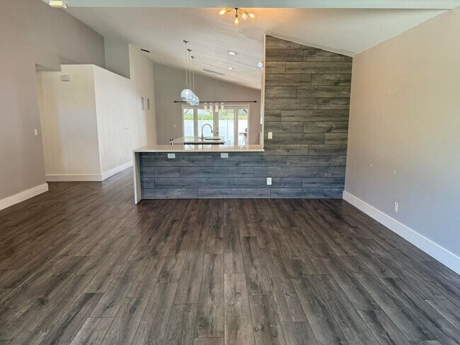 Foto del edificio - 8150 Mystic Harbor Cir