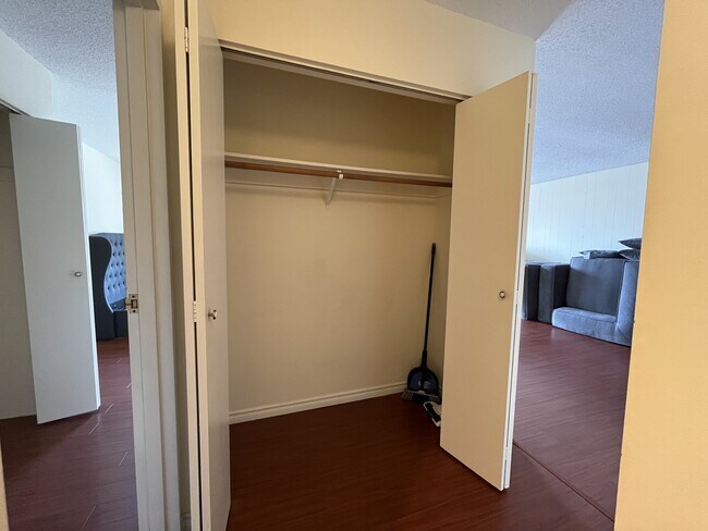 Building Photo - 11816-11888 88 Ave