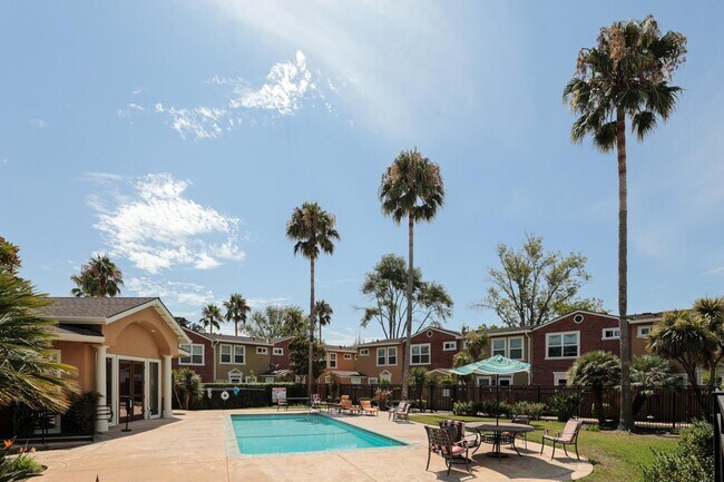 Foto del edificio - 865 Carlisle Way