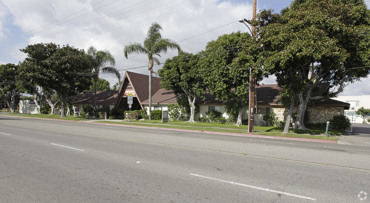 Primary Photo - Orange View Villas