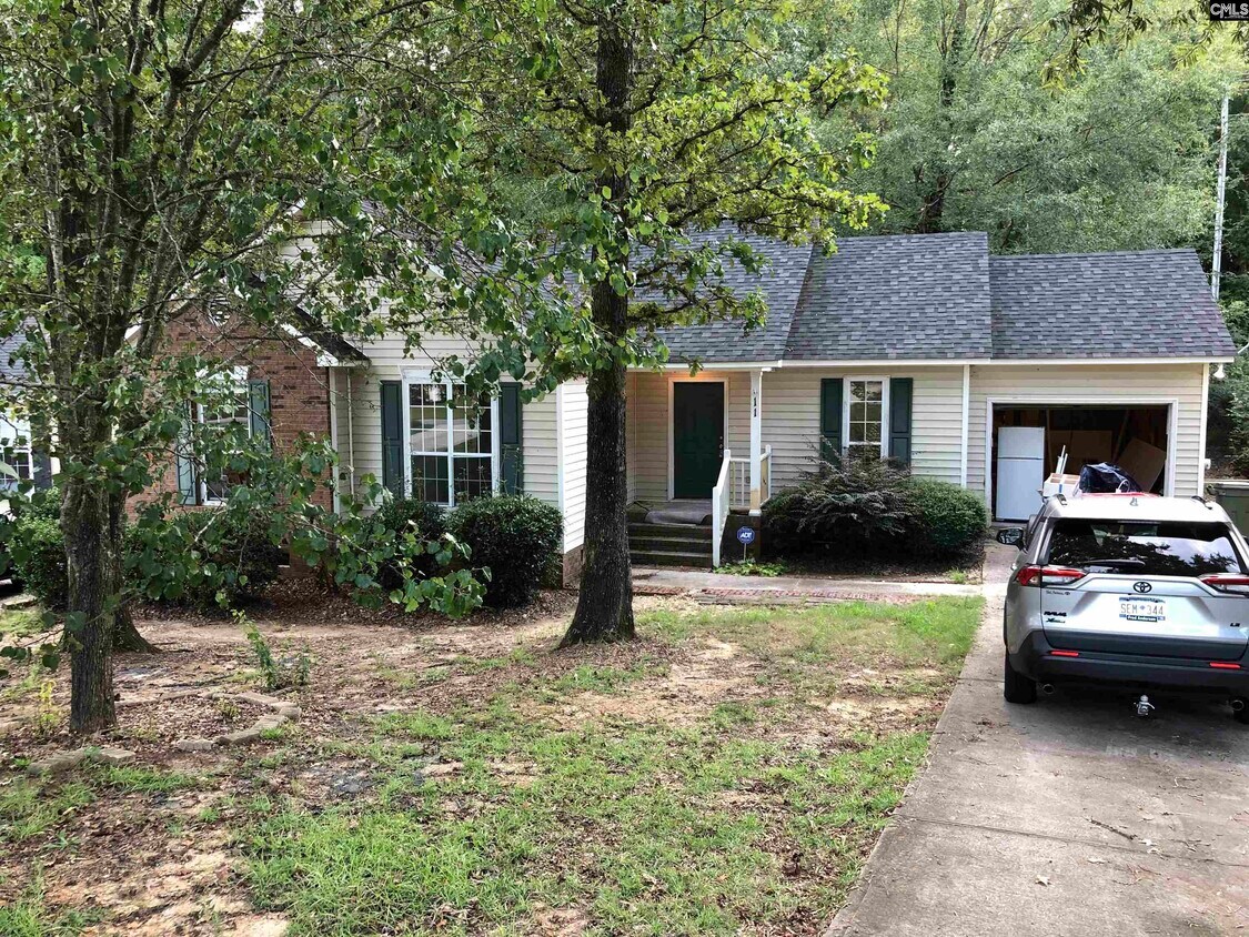 Primary Photo - 11 Gidding Ct