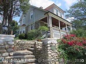 Building Photo - 103 E Elm St