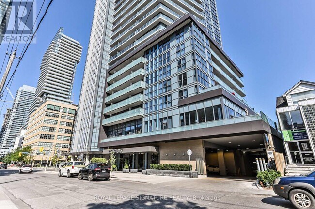 Photo du bâtiment - 125-125 Redpath Ave