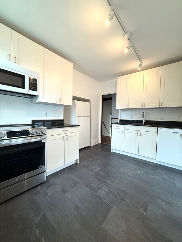 Foto principal - 1319 Maryland St