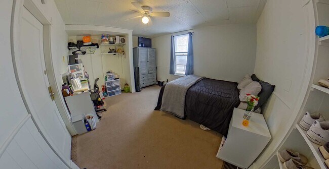 Foto del edificio - 512 Bluemont Ave