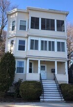 Building Photo - 610 Humphrey St