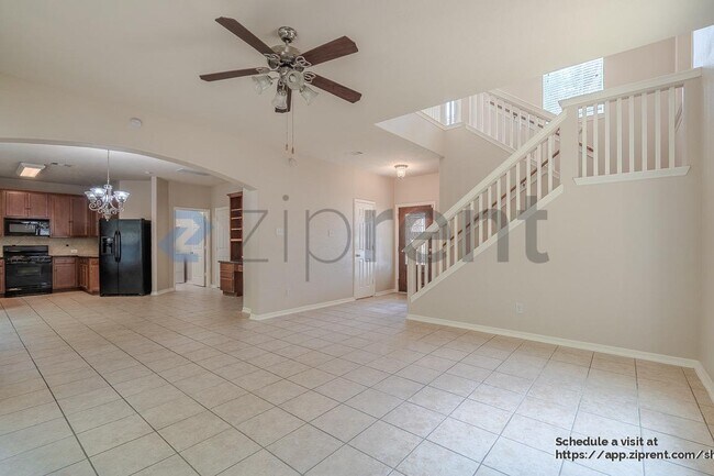 Building Photo - 3222 Vinca Ranch Dr
