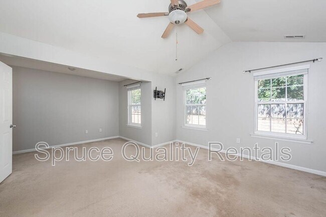 Building Photo - 1233 Orchard Oriole Ln