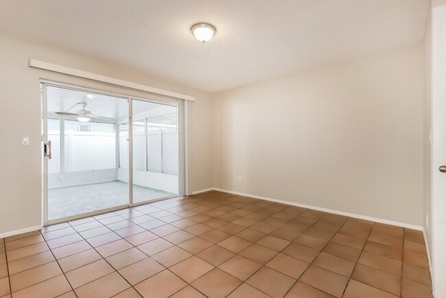 Foto del edificio - 1909 Chablis Ct