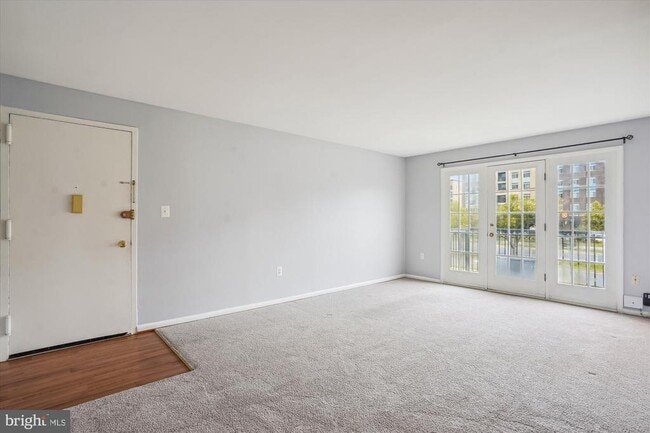 Building Photo - 9495 Fairfax Blvd