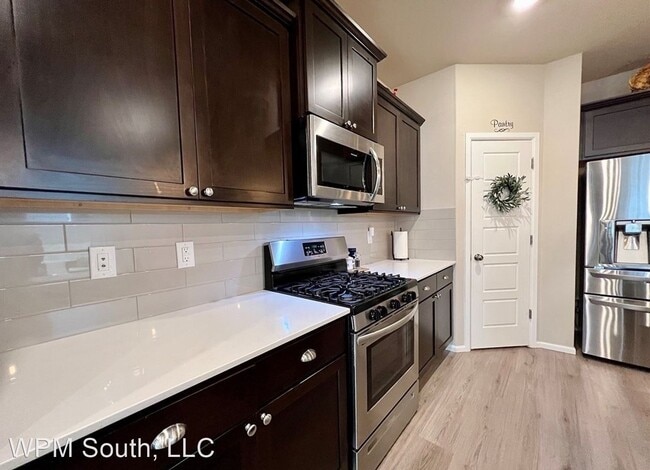 Foto del edificio - 3 br, 2.5 bath House - 32683 Tolmie Ln