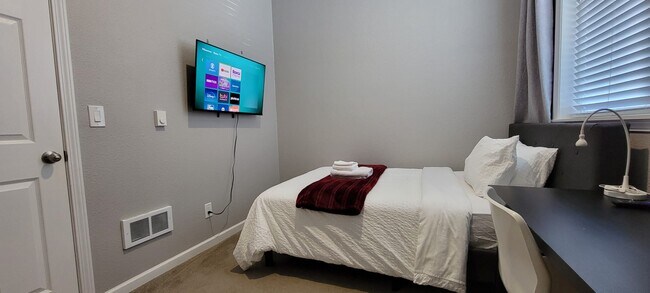 Building Photo - 8030 238th St SW