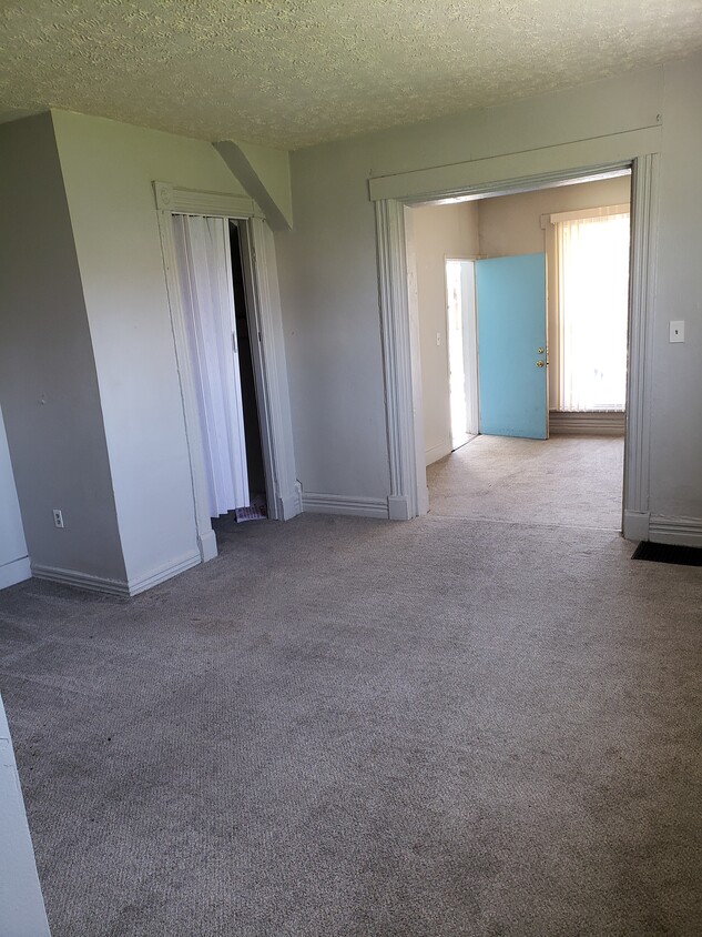 49 Burns Ave Unit A, Dayton, OH 45402 49 Burns Ave Dayton, OH