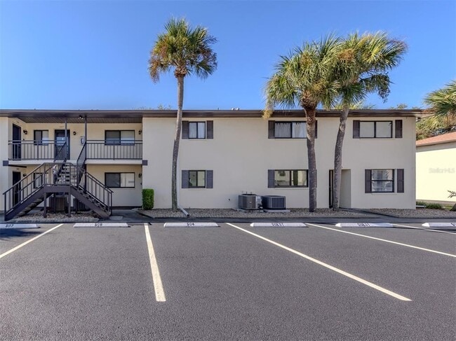 Building Photo - 361 Airport Ave E