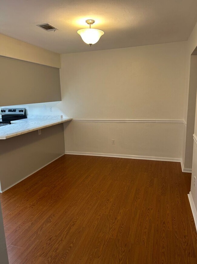 Foto del edificio - 3219 Thomasville Rd