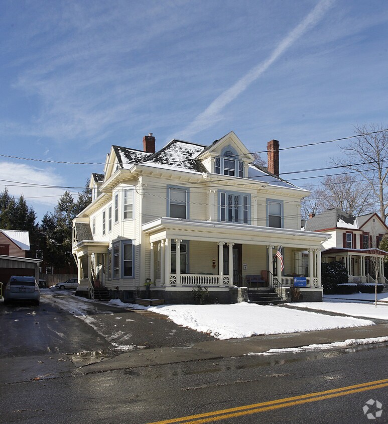 21 Ford Ave, Oneonta, NY 13820 Apartments in Oneonta, NY