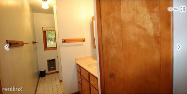Foto del edificio - 2 br, 1 bath House - 5718 Joslin Lake Drive