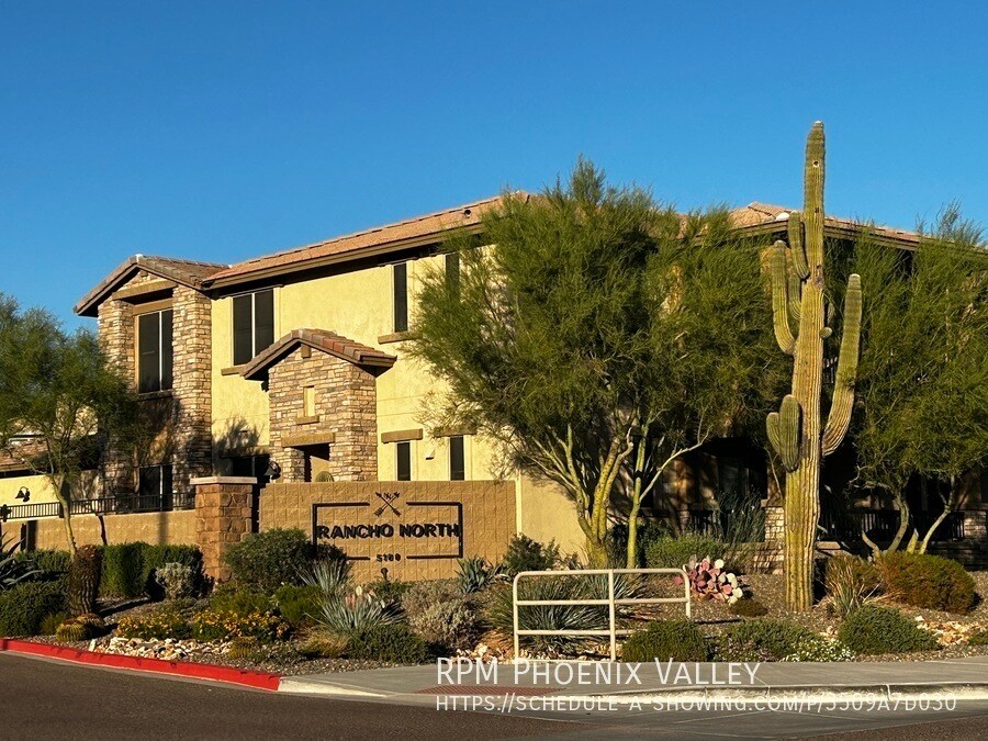 5100 E Rancho Paloma Dr Unit 2004, Cave Creek, AZ 85331 Condo for