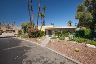 Building Photo - 2348 Los Coyotes Dr