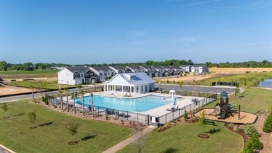 Building Photo - 729 Gatestone Ln