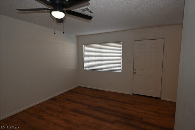 Foto del edificio - 2608 E Mesquite Ave