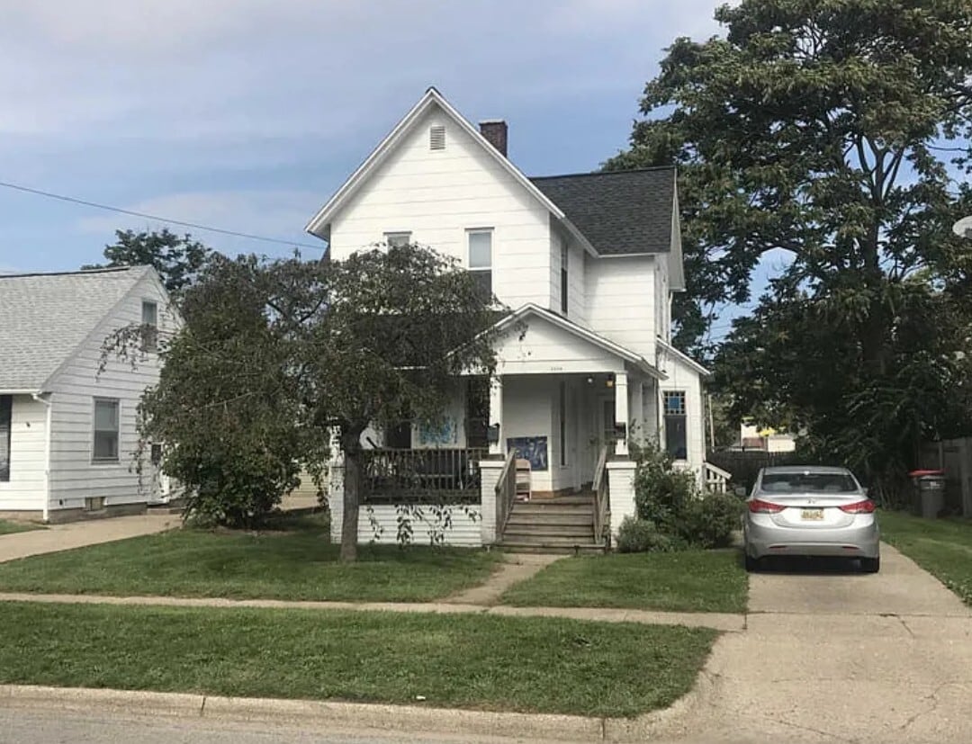 Primary Photo - 1119 Albers St SW