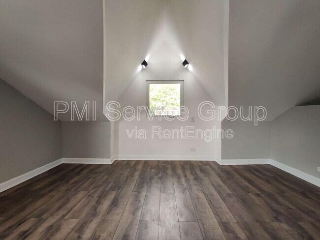 Foto del edificio - 4025 Williams St