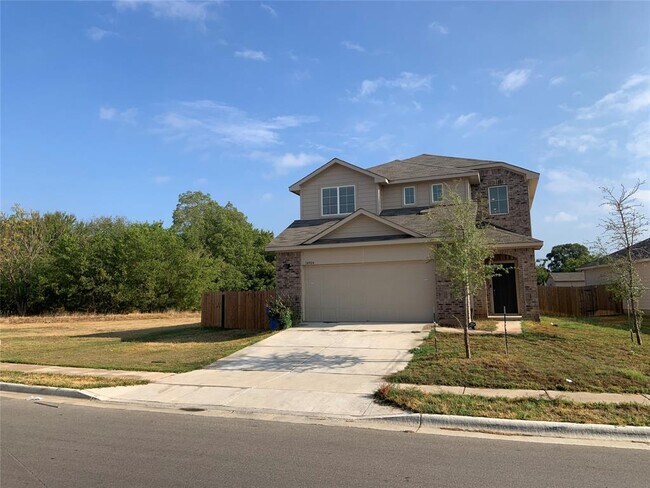 Foto del edificio - 14904 Kent Justin Dr