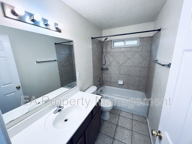 Building Photo - 4616 Stafford Pl NW