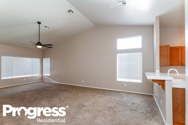 Building Photo - 3829 Fall Oaks Ct