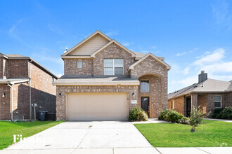 Building Photo - 8817 Tenderfoot Ln