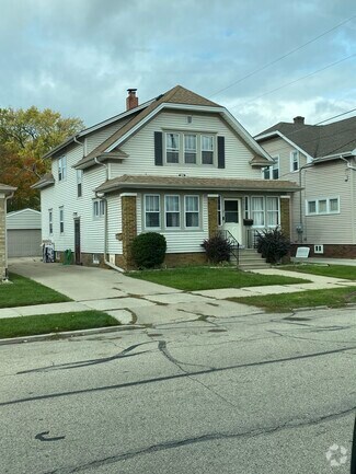 Building Photo - 2212 Ashland Ave