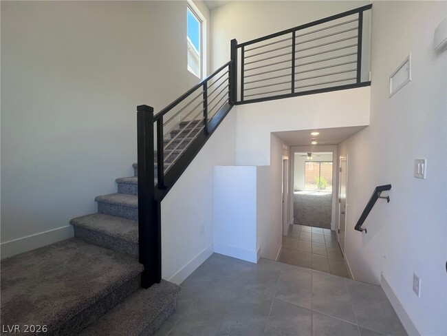 Foto del edificio - 7394 Pioneer Way