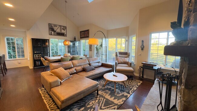 Foto del edificio - 20641 Medley Ln