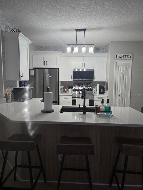 Foto del edificio - 330 Graystone Blvd