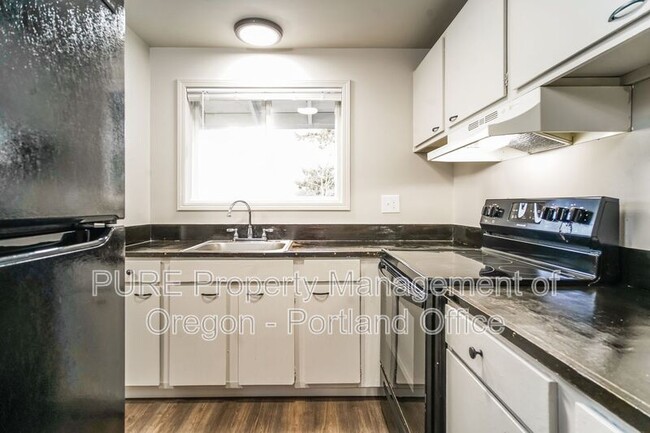 Photo - 18411 E Burnside St Apartment