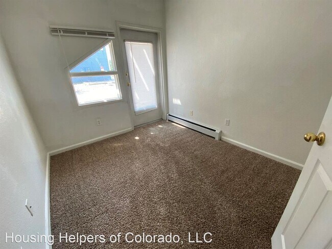 Building Photo - 2 br, 2 bath House - 1727 18th Street #1