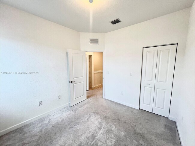 Foto del edificio - 23521 SW 127th Pl